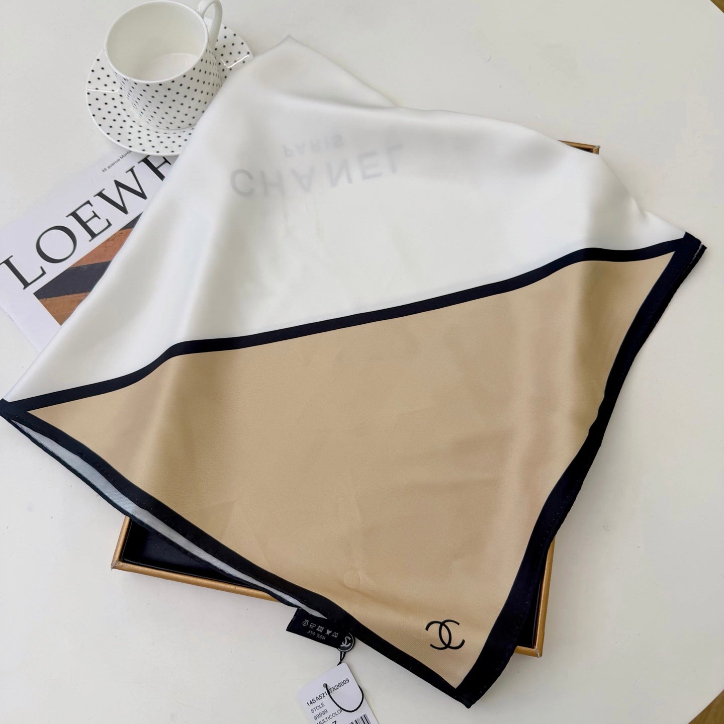Stylish CC-Pattern Silk Square Scarf