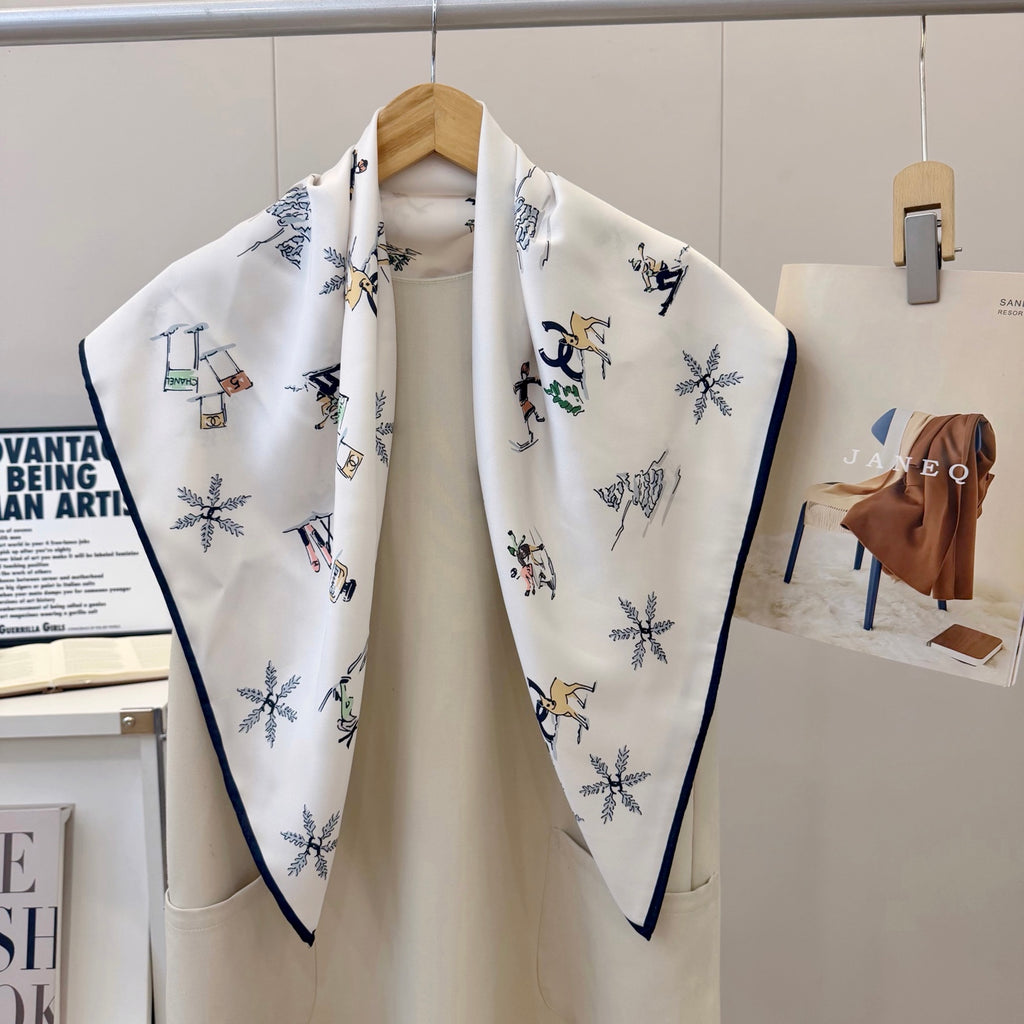 Stylish CC-Pattern Silk Square Scarf