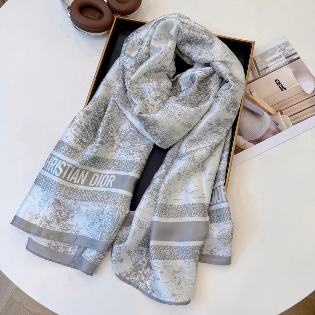 Stylish CD-Pattern Silk Square Scarf