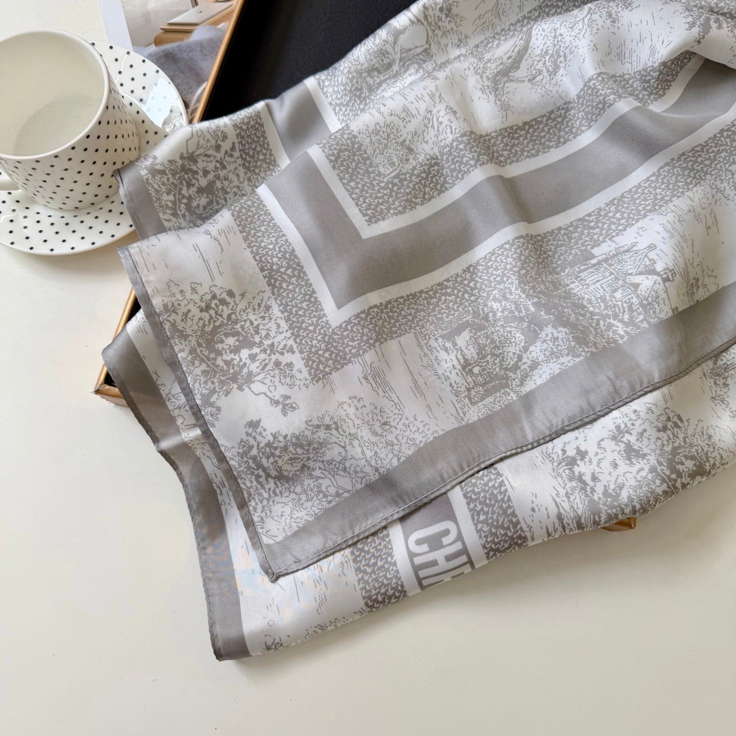 Stylish CD-Pattern Silk Square Scarf