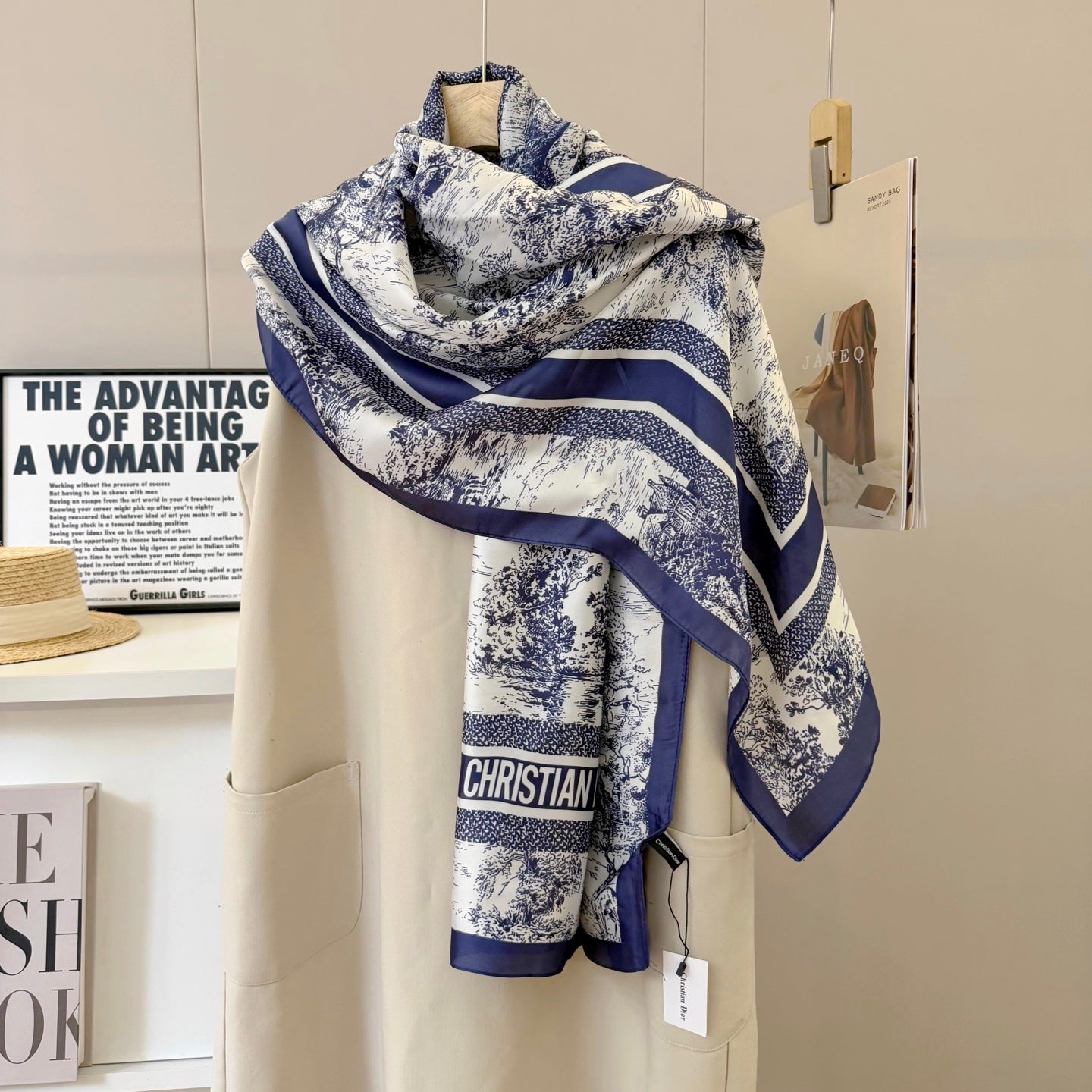 Stylish CD-Pattern Silk Square Scarf
