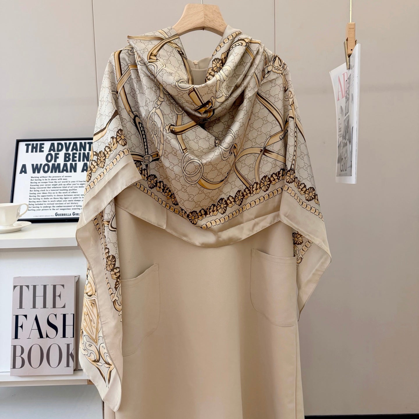 Stylish GG-Pattern Silk Square Scarf