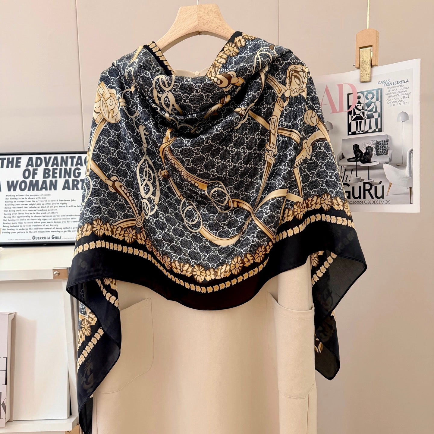 Stylish GG-Pattern Silk Square Scarf