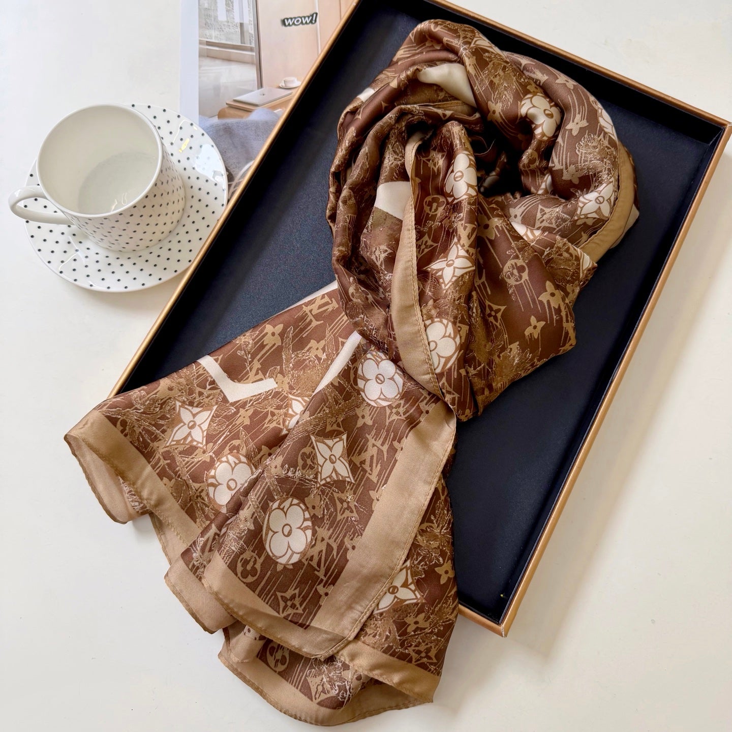 Stylish Four-Leaf Clover Print Silk Square Scarf