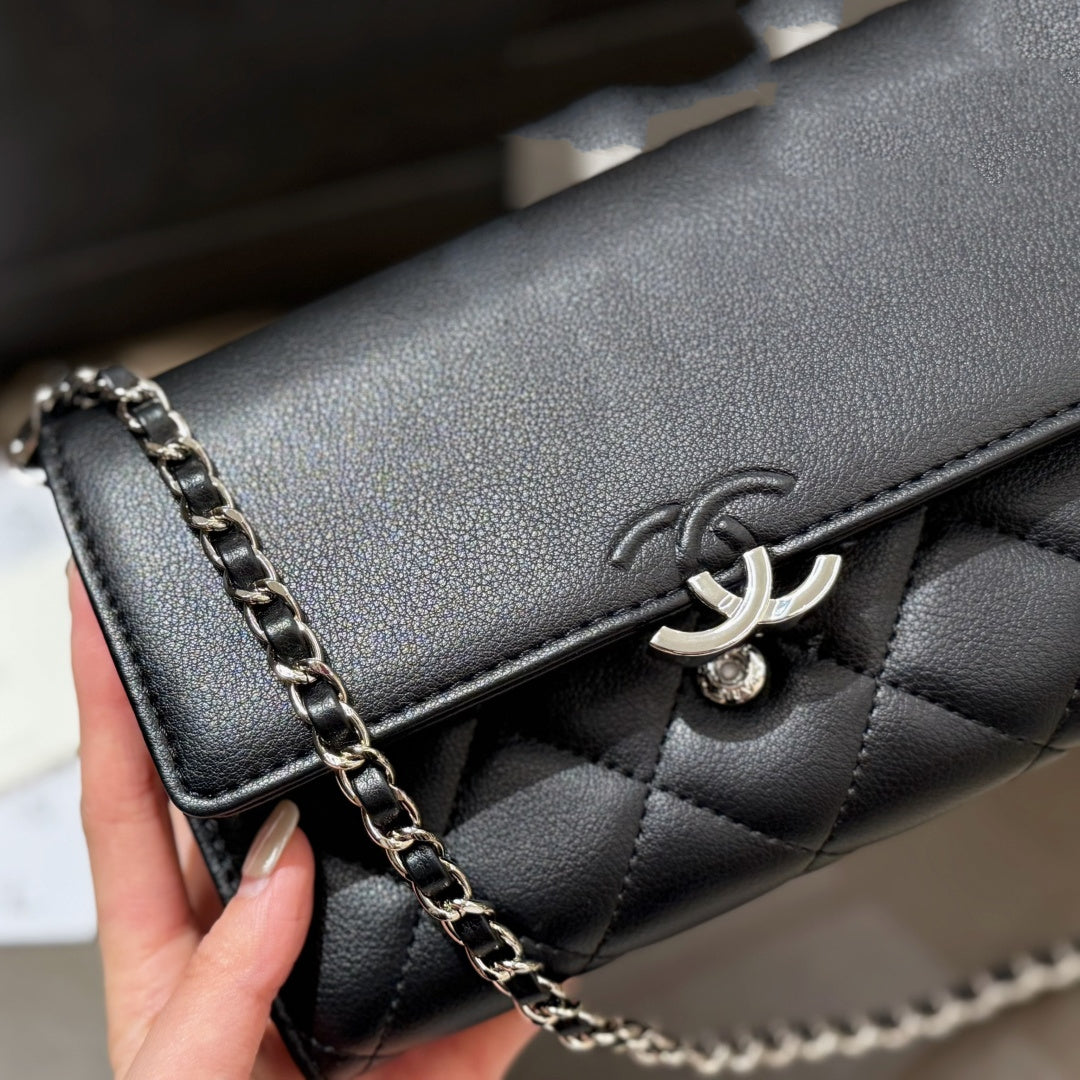 Fashionable CC Print Leather Handbag