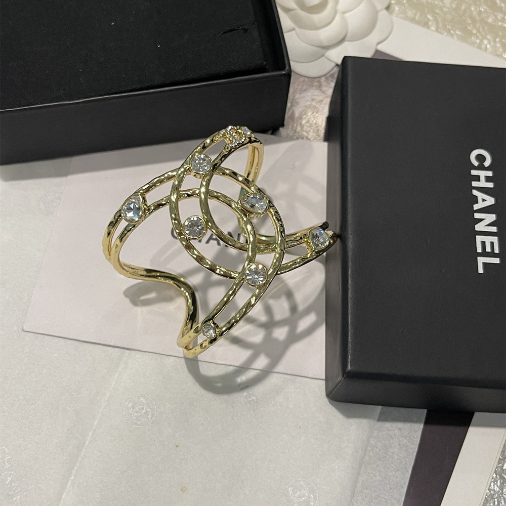 Stylish Rhinestone CC Bracelet