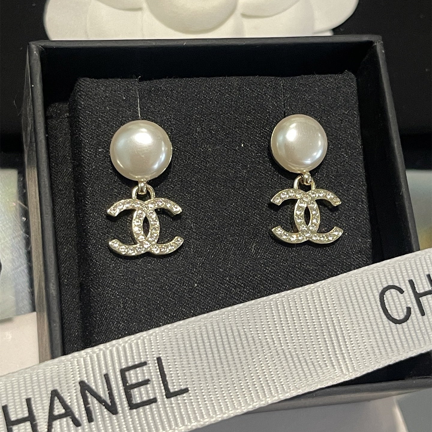 Stylish CC Pearl Earrings