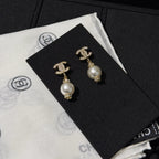 Stylish CC Pendant Pearl Earrings