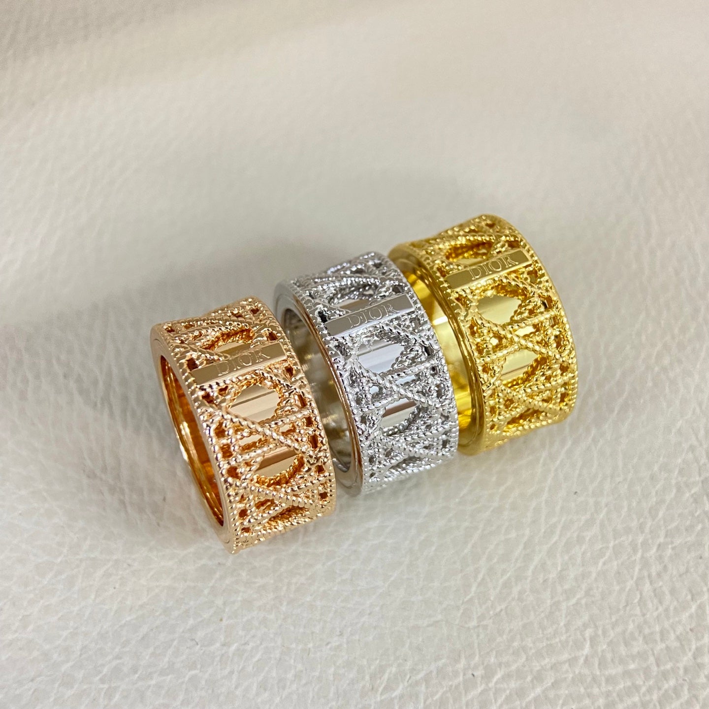 CD Fashion Cut-out Ring