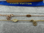 Classic Four-Leaf Clover Pendant Necklace