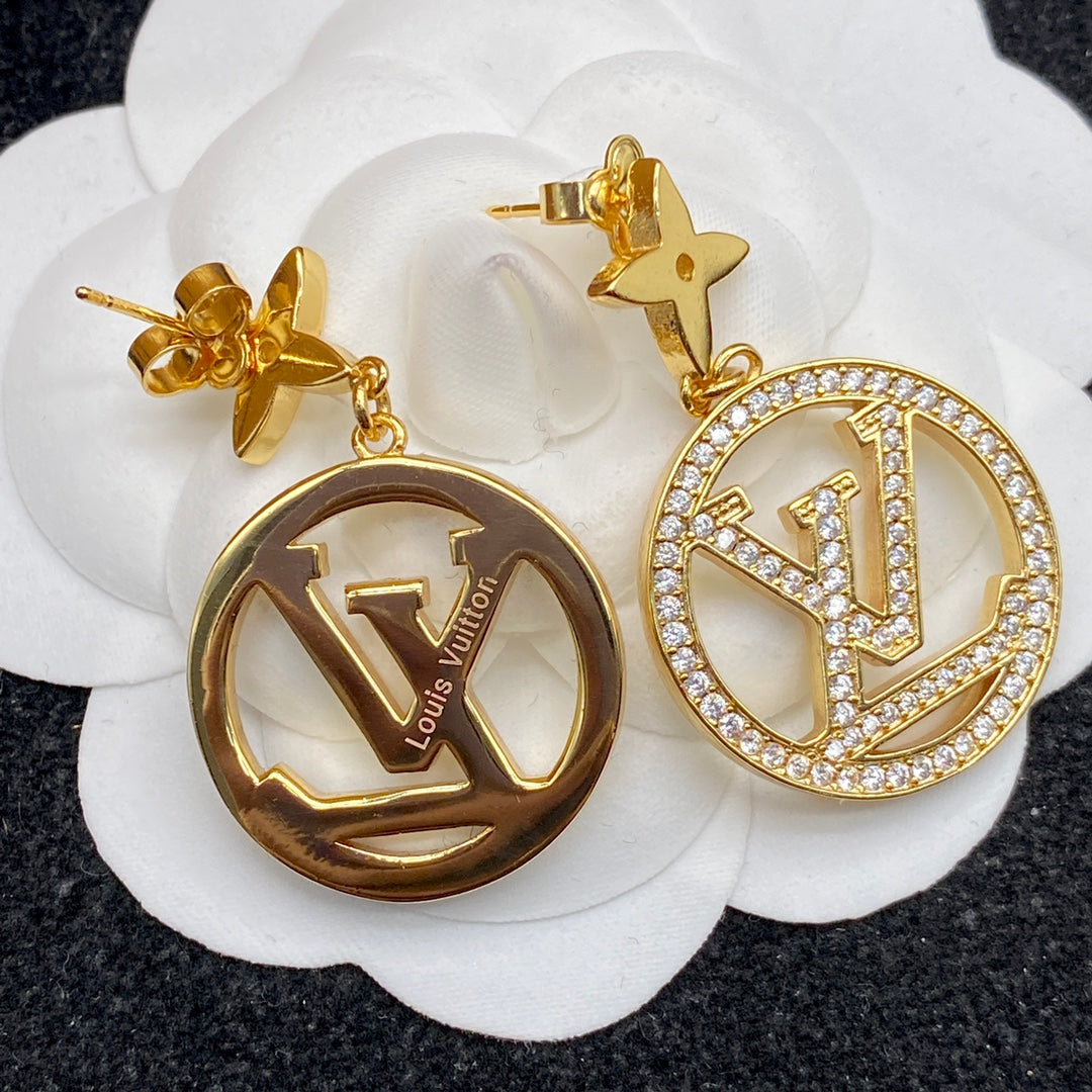 Stylish Classic Four-Leaf Clover Earrings