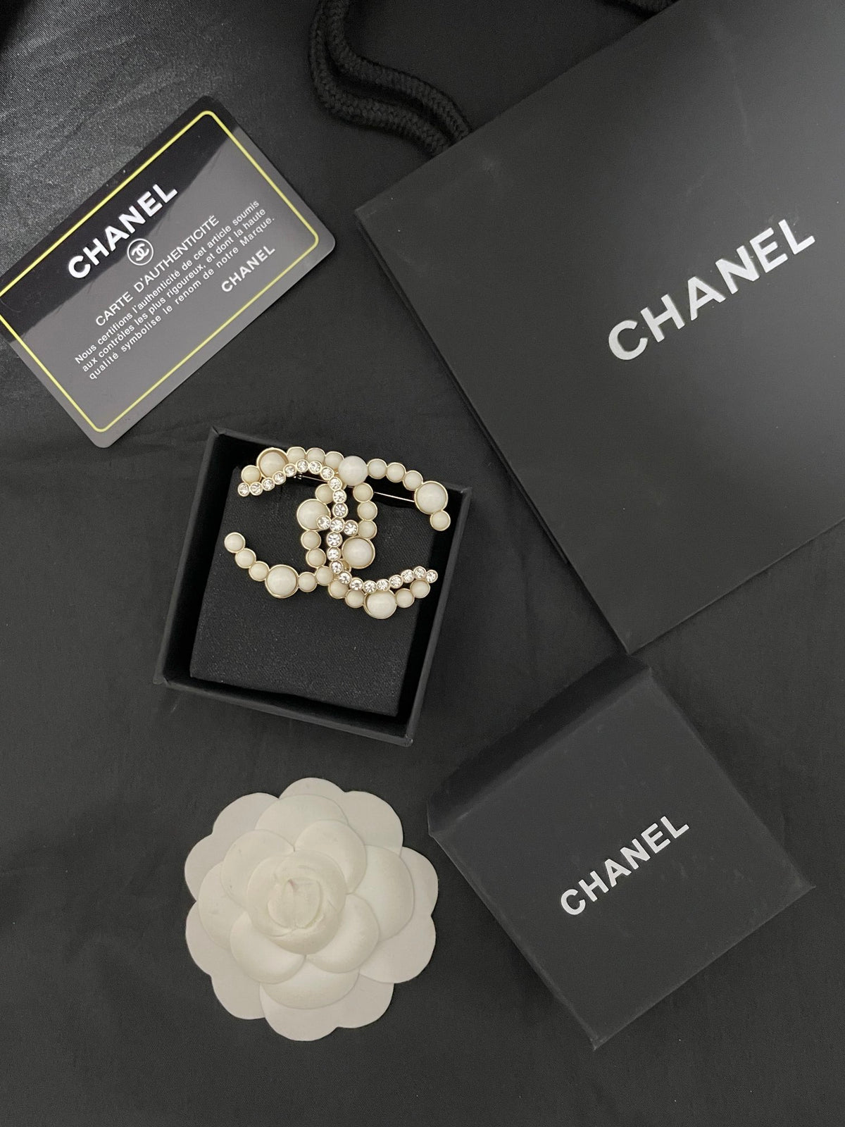 CC Rhinestone &amp; Pearl Brooch