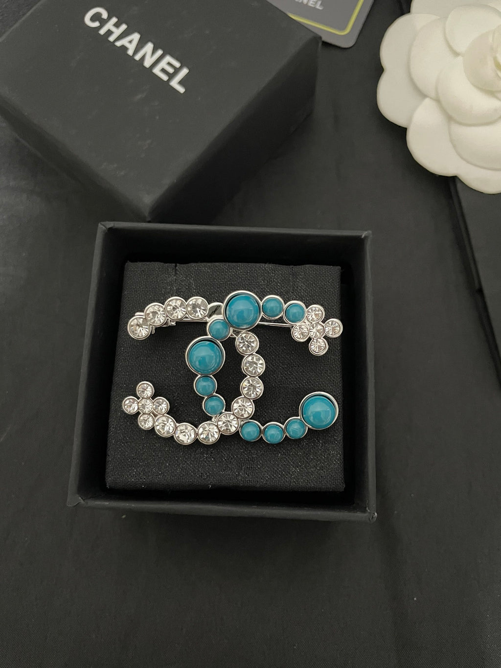 CC Rhinestone &amp; Pearl Blue Brooch