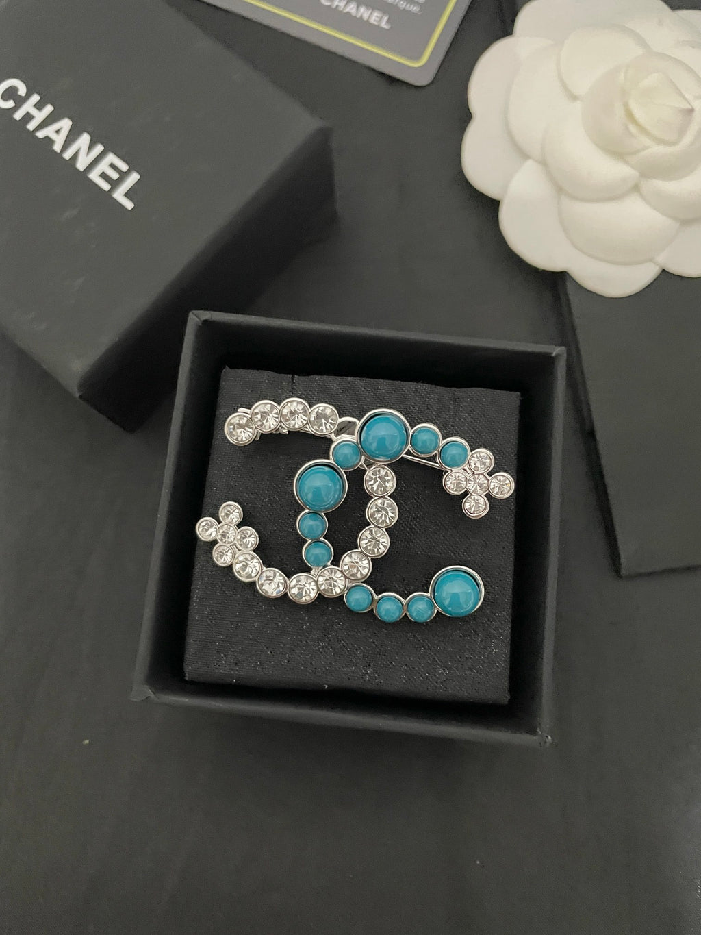 CC Rhinestone &amp; Pearl Blue Brooch