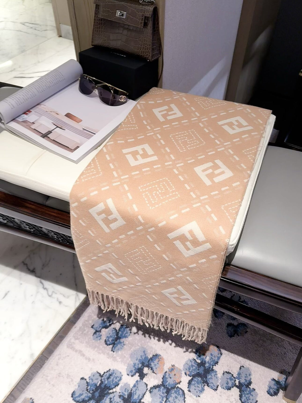 Stylish FF-Letter Scarf