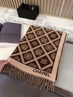 Stylish CC-Letter Scarf