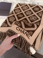 Stylish CC-Letter Scarf