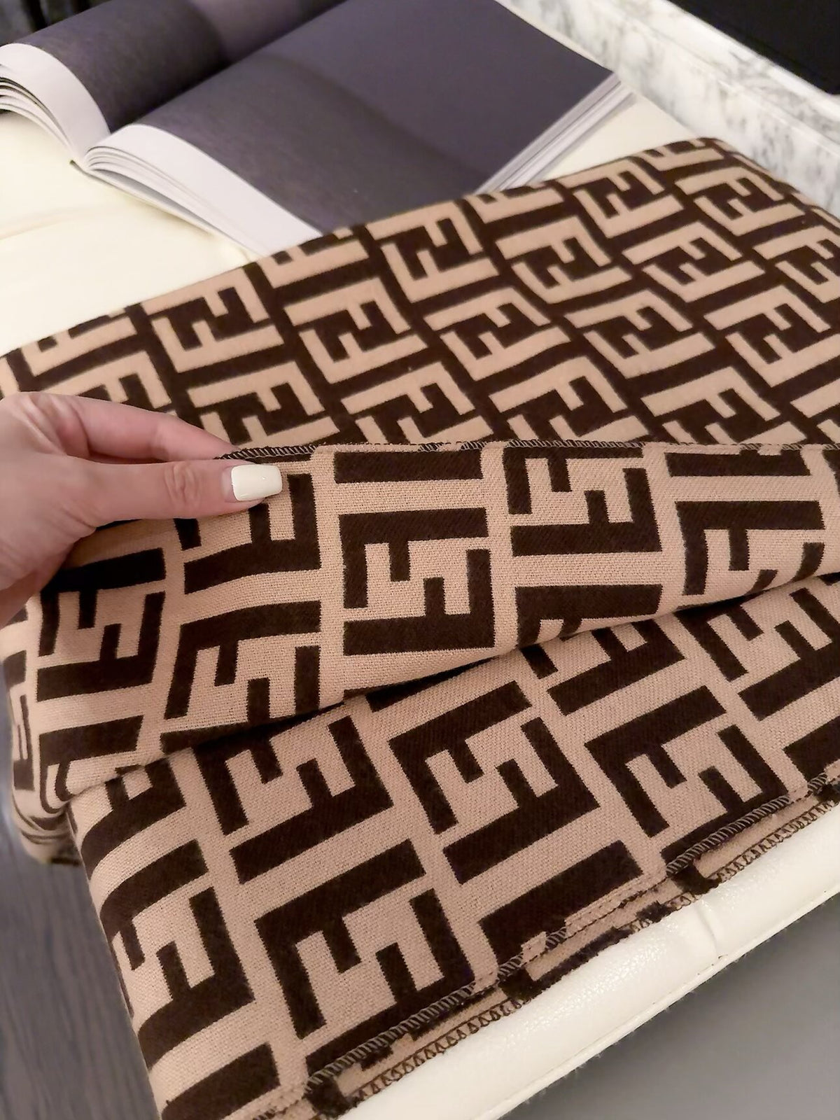 Stylish FF-Letter Scarf