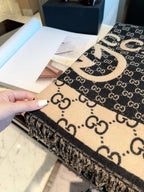 Stylish GG-Logo Scarf