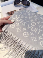 Stylish Four-Leaf Clover &amp; Letter Scarf