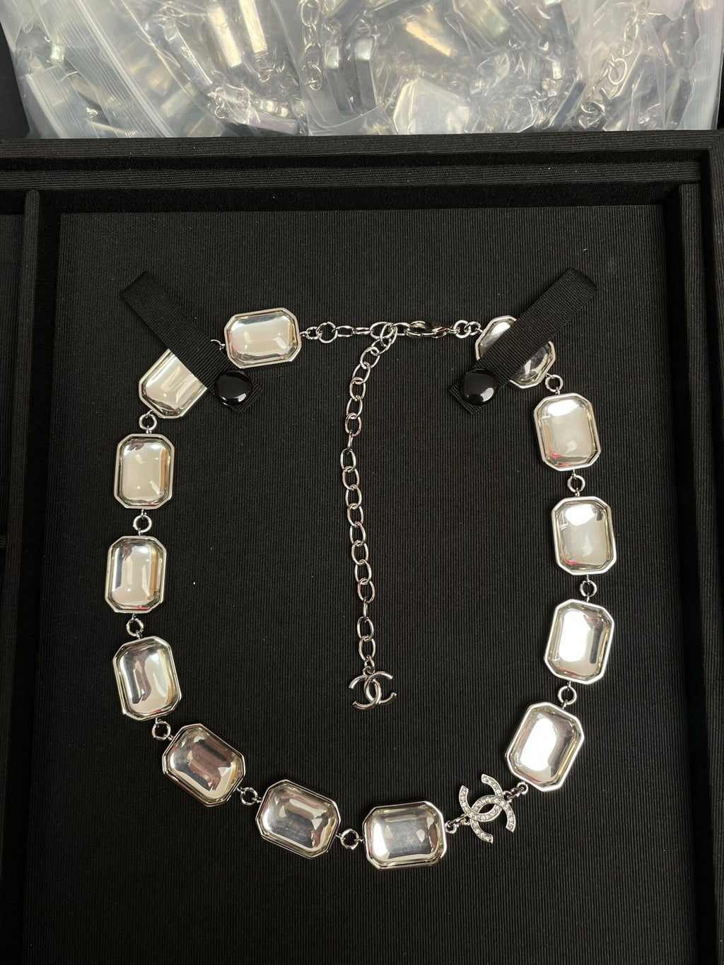 Stylish CC Geometric Square Transparent Resin Necklace