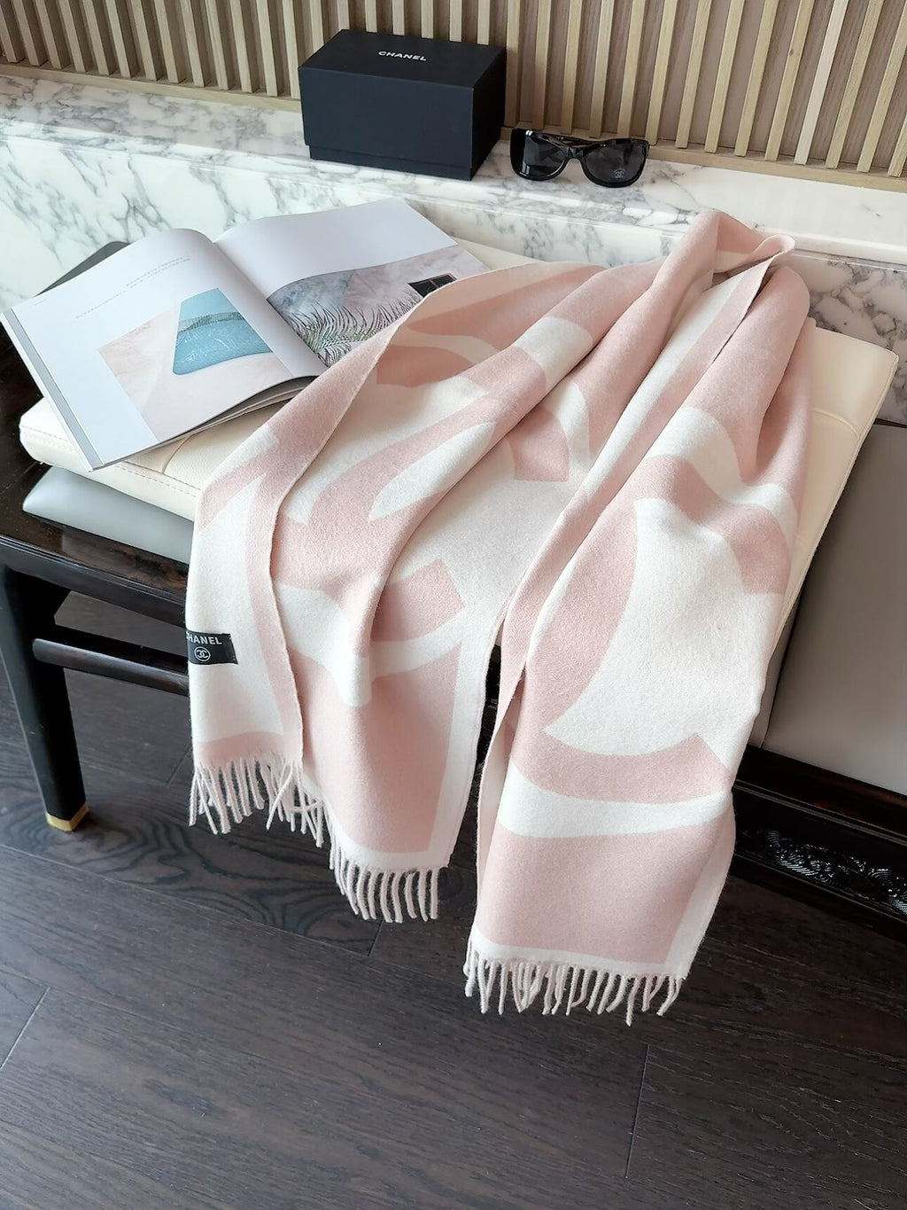 Stylish CC Jacquard Scarf