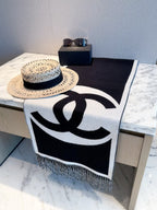 Stylish CC Jacquard Scarf
