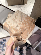 Stylish Two-Tone Four-Leaf Clover Scarf