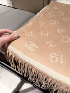 Stylish CC Letter Pattern Scarf