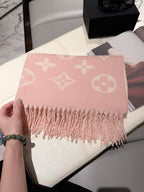 Stylish Four-Leaf Clover and Letter Pattern Scarf