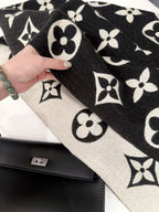 Stylish Four-Leaf Clover and Letter Pattern Scarf