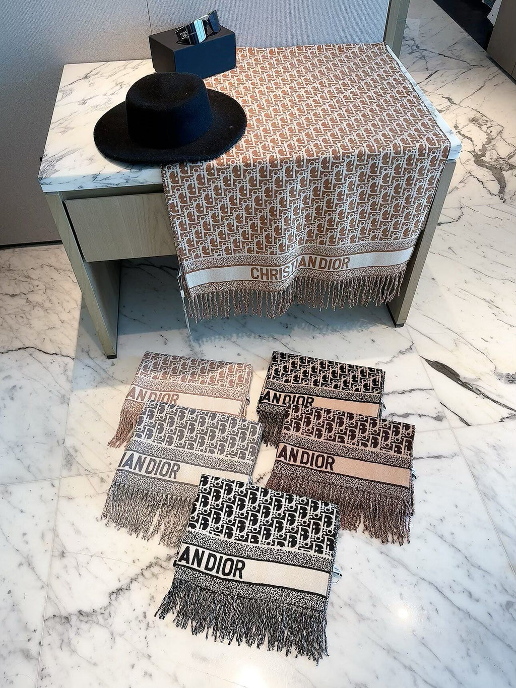 Stylish CD Letter-Pattern Scarf