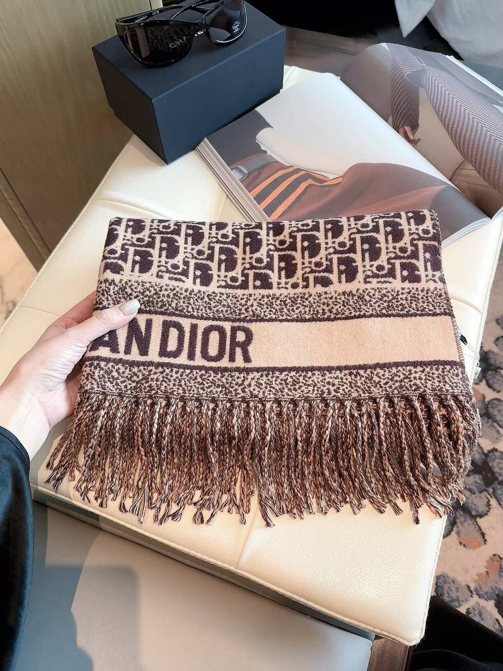 Stylish CD Letter-Pattern Scarf