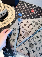 Stylish Four-Leaf Clover and Letter Pattern Scarf