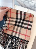 Stylish Four-Leaf Clover and Letter Pattern Scarf