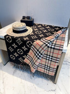 Stylish Four-Leaf Clover and Letter Pattern Scarf