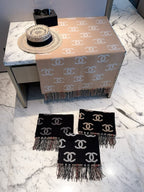Stylish CC Letter Pattern Scarf