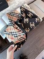 Stylish CC Letter Pattern Scarf