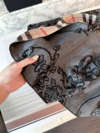 Stylish BUR Letter-Pattern Scarf