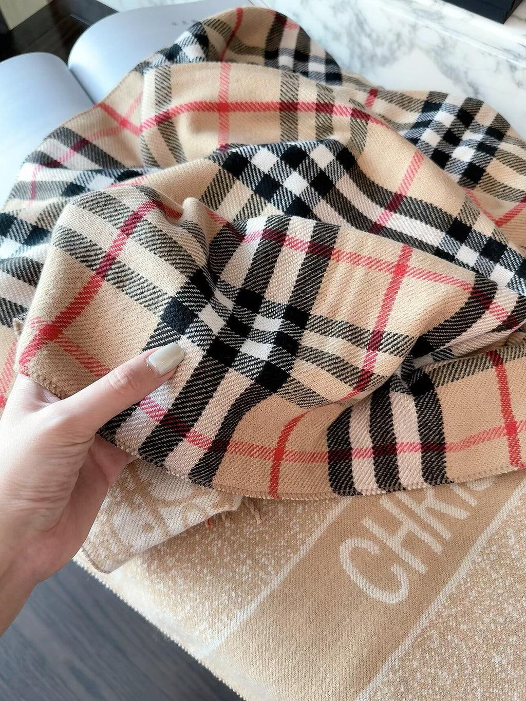 Stylish CD Letter-Pattern Scarf