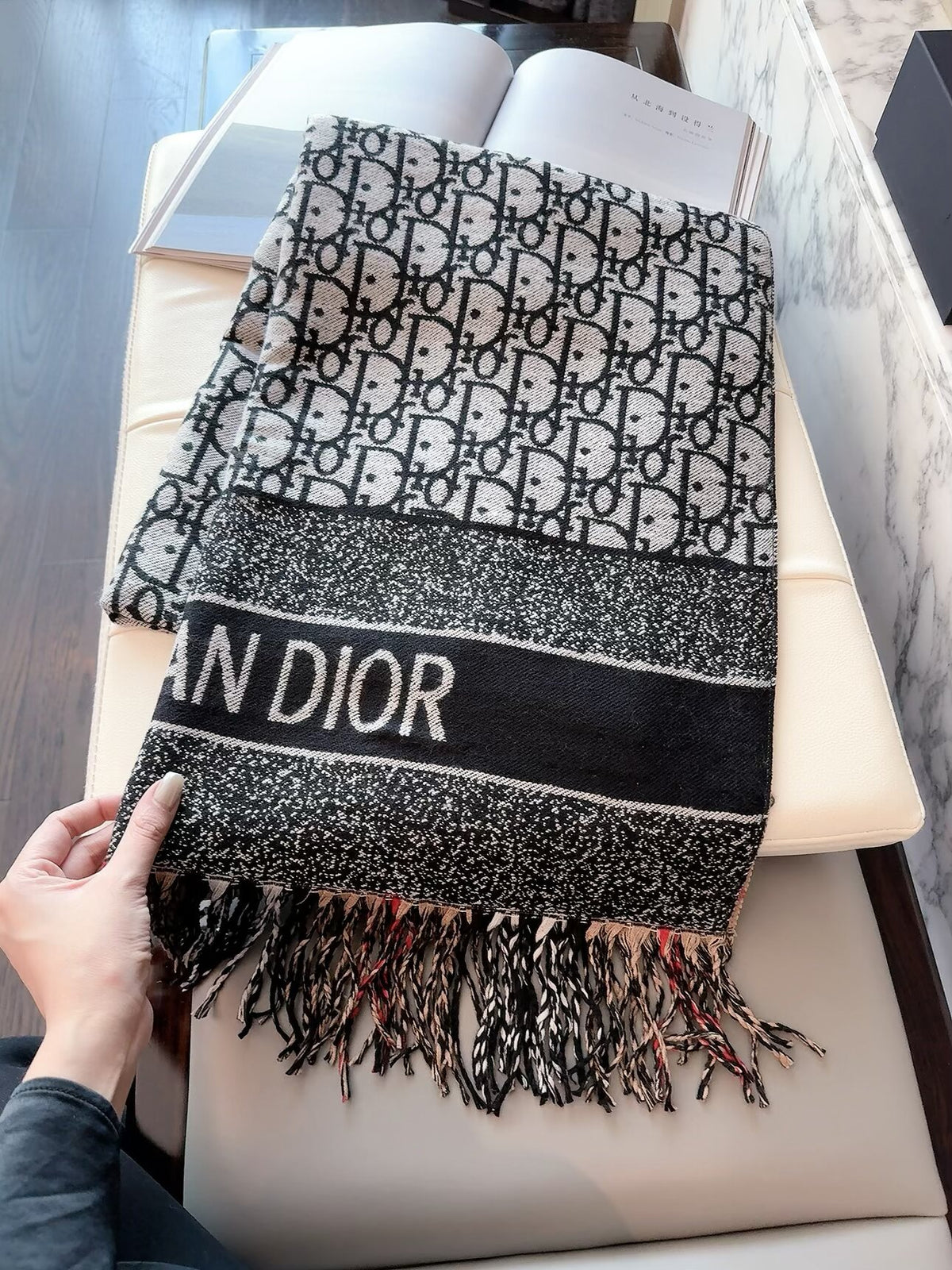 Stylish CD Letter-Pattern Scarf