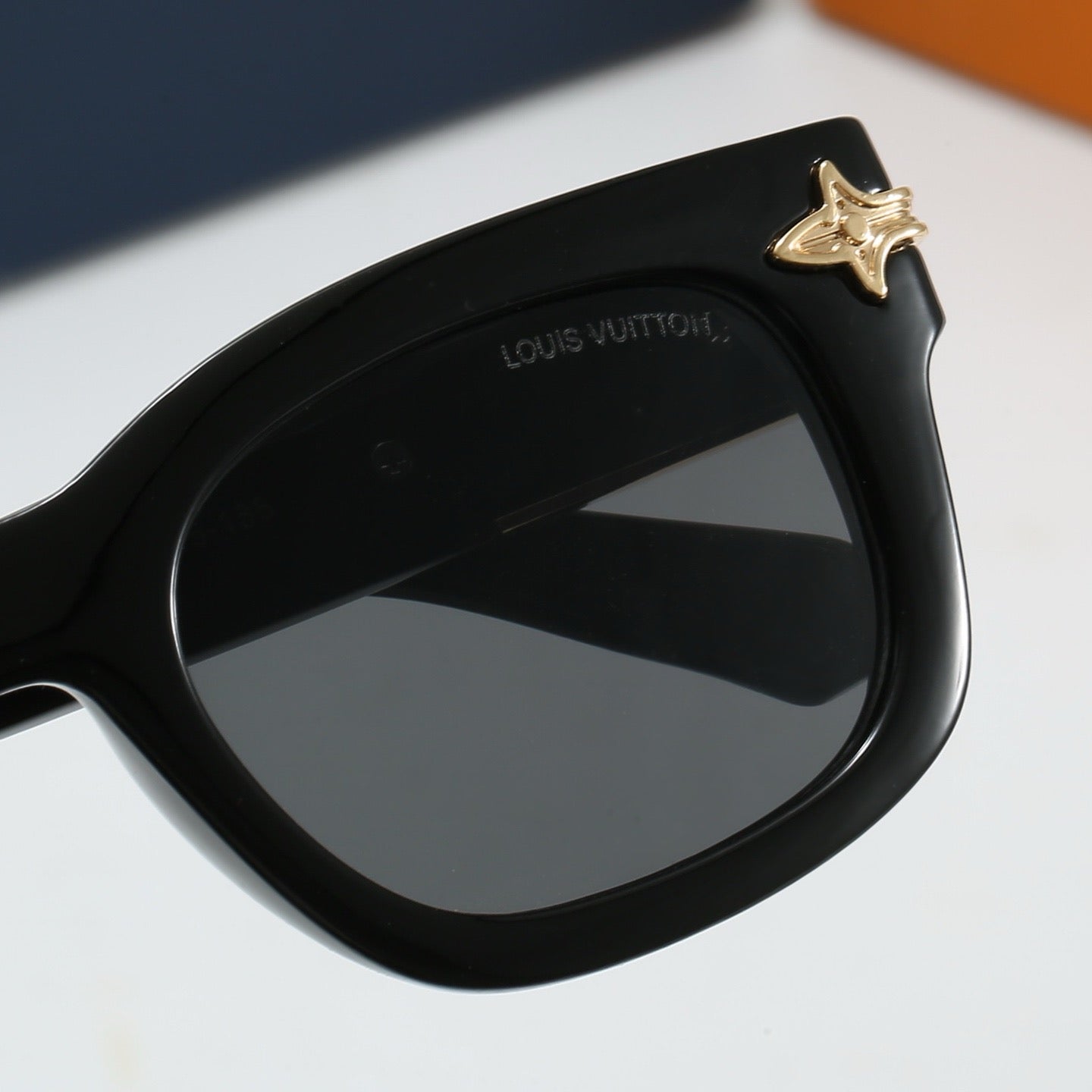 5-color fashionable four-leaf clover sunglasses