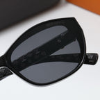 4-color fashionable four-leaf clover letter sunglasses
