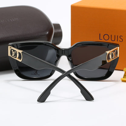 8-color fashionable four-leaf clover letter sunglasses