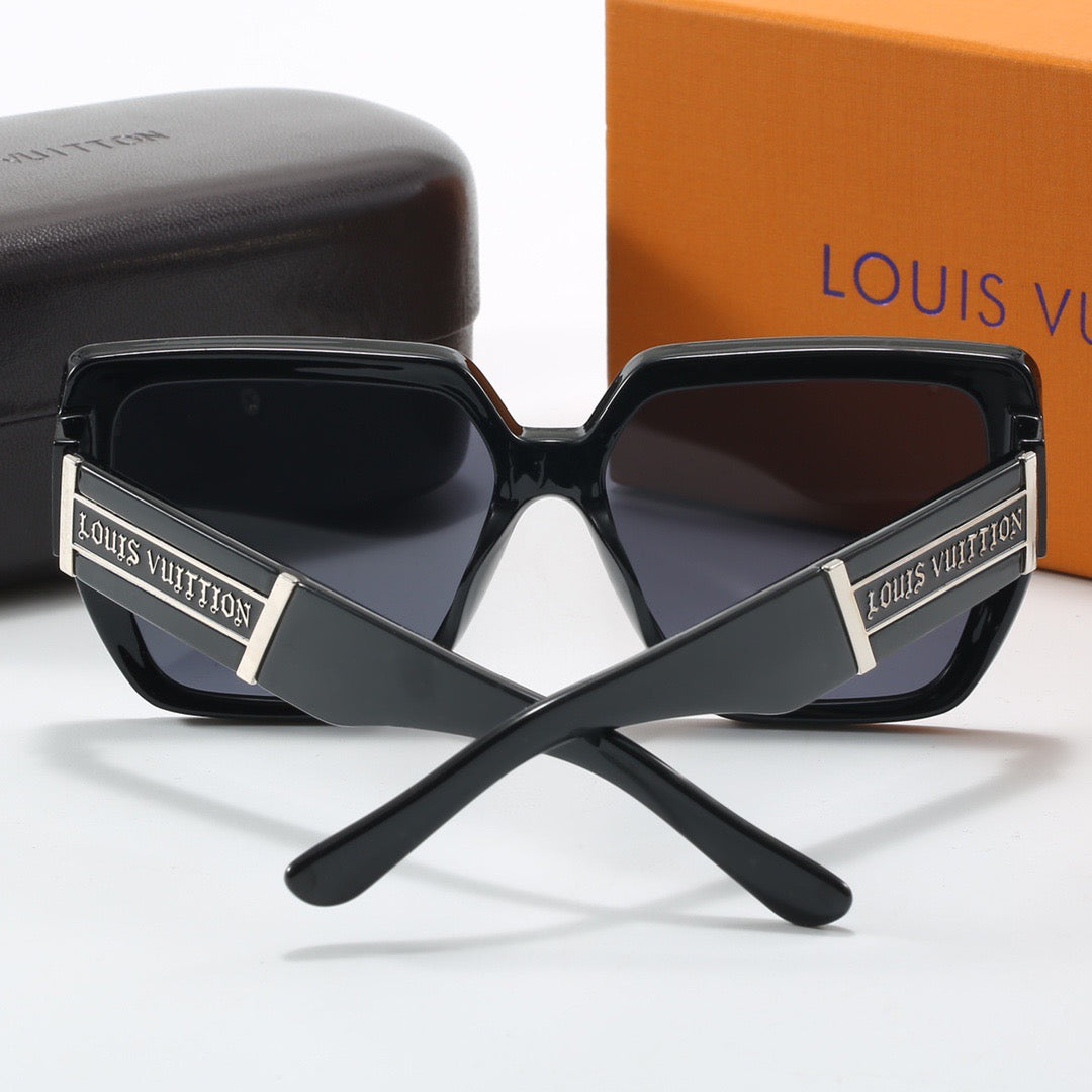 5-color fashionable four-leaf clover letter sunglasses