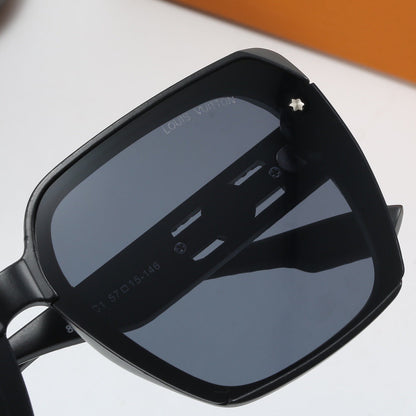 4-color fashionable four-leaf clover letter sunglasses