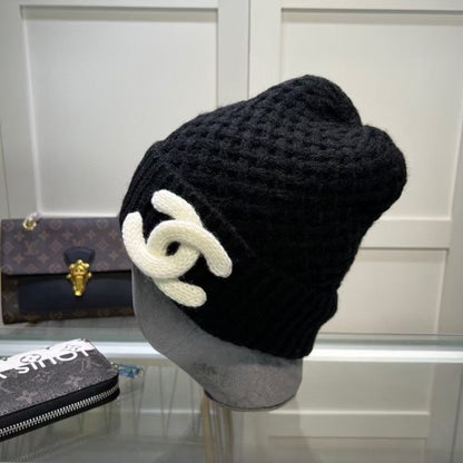 Fashionable plush CC knitted hat