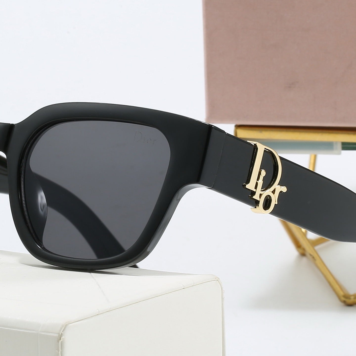 4-Color Fashion CD Sunglasses