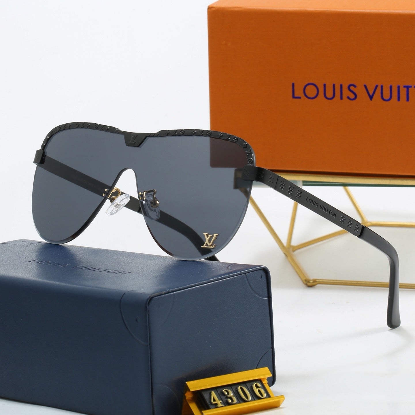 5-Color Fashionable Four-Leaf Clover Sunglasses