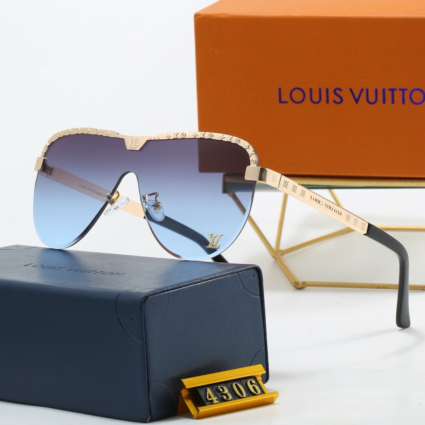 5-Color Fashionable Four-Leaf Clover Sunglasses